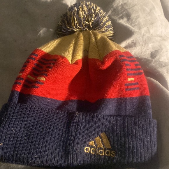 New - Picture 2 of 2